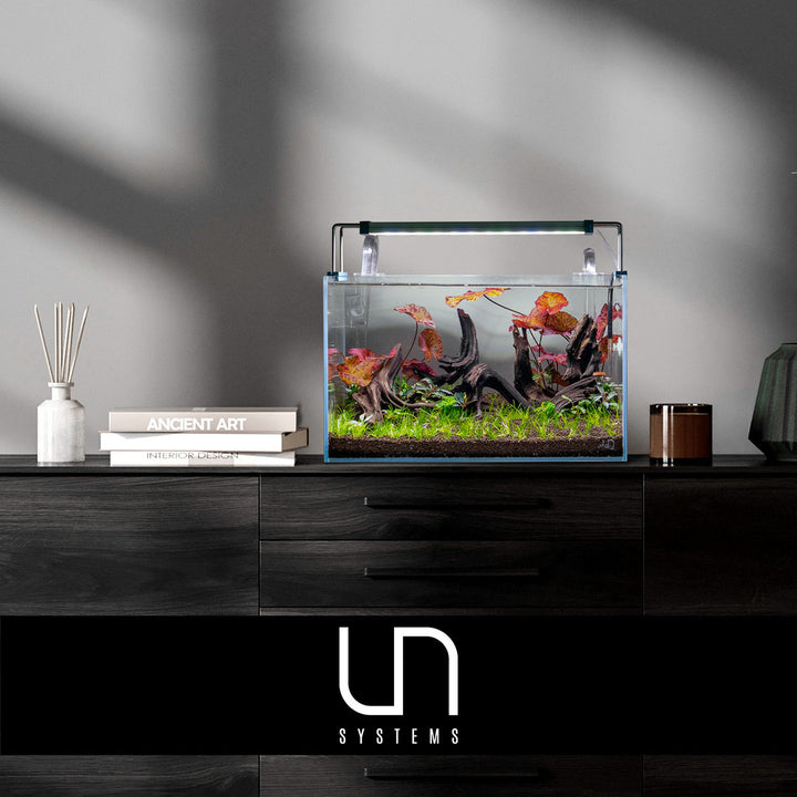 UNS Nano Aquarium von UNS